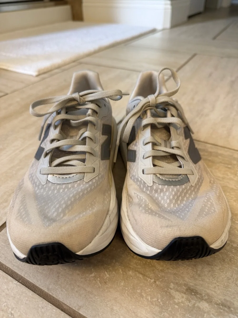 New Balance Fuelcell Rebel v5 running shoes - Picture 4 of 16